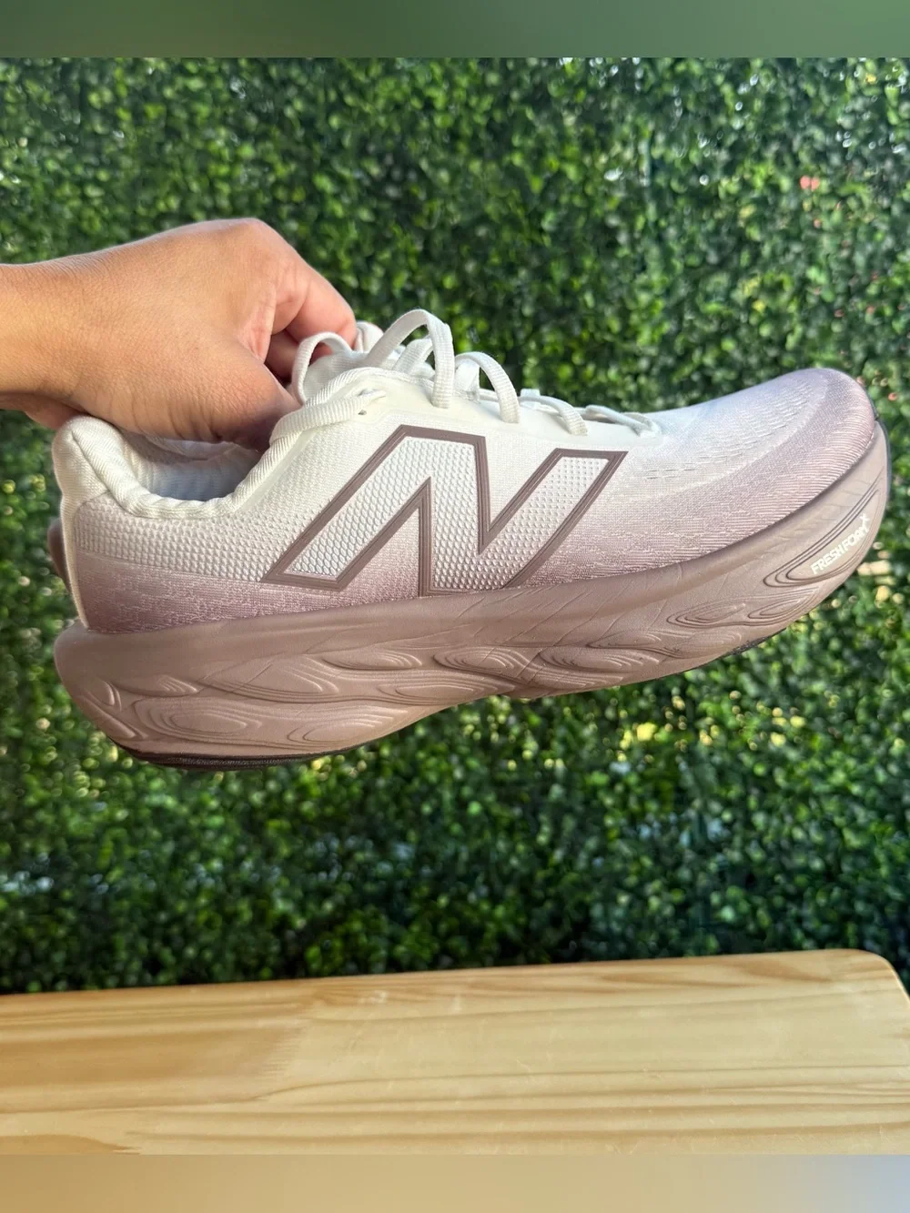 New Balance Fresh Foam X 1080v14 Women’s 10 B Earth Shadow Shoes W108014E